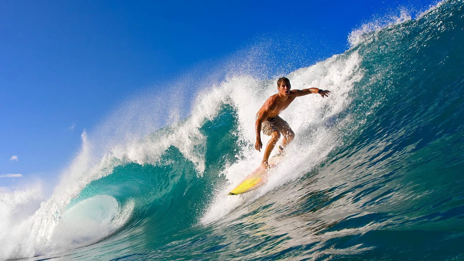 “场战行动：战术布局的智谋比拼”，战场现场版