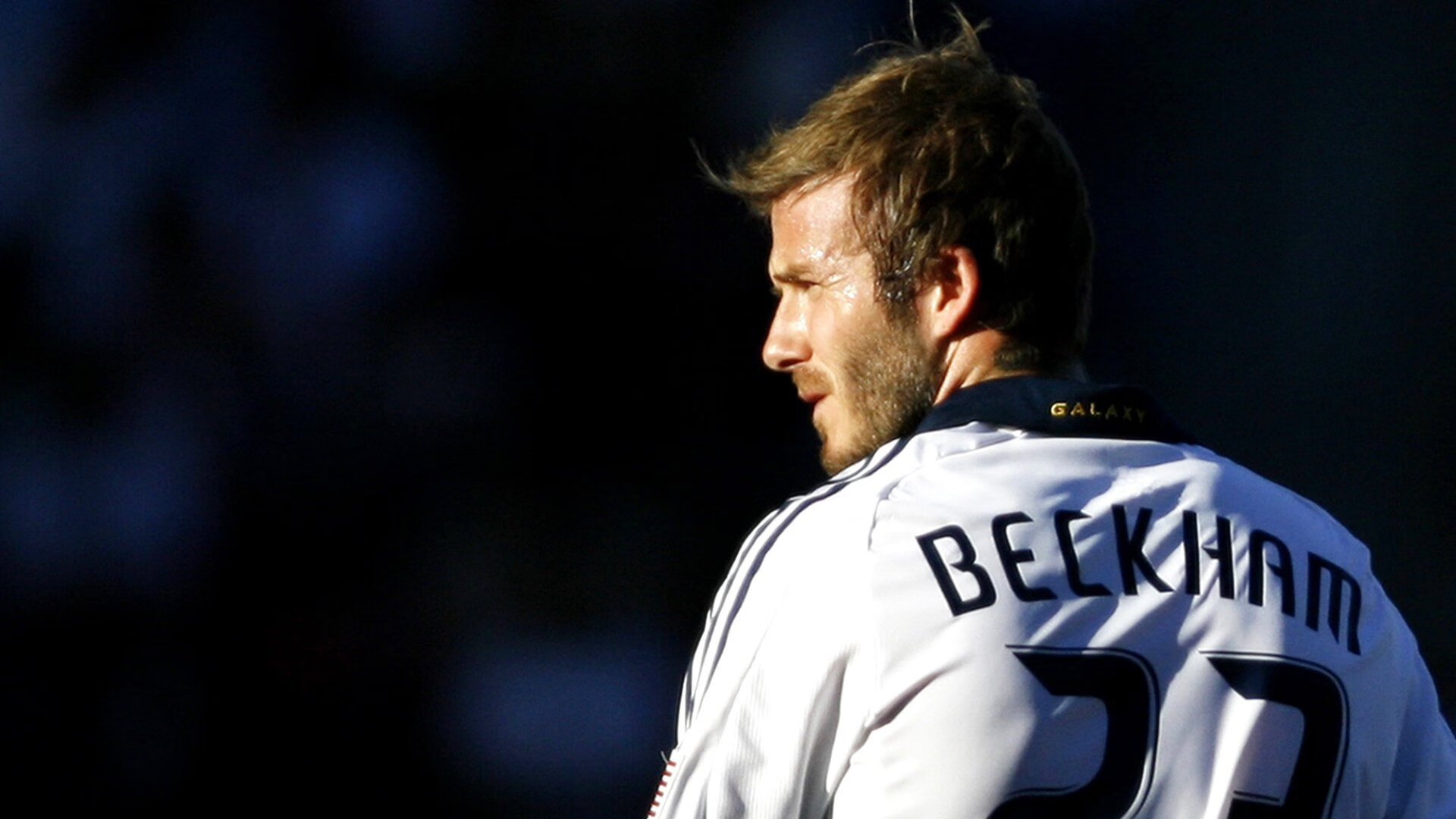 青少年足球裁判员培训班火热开课，足球裁判培训个人简介